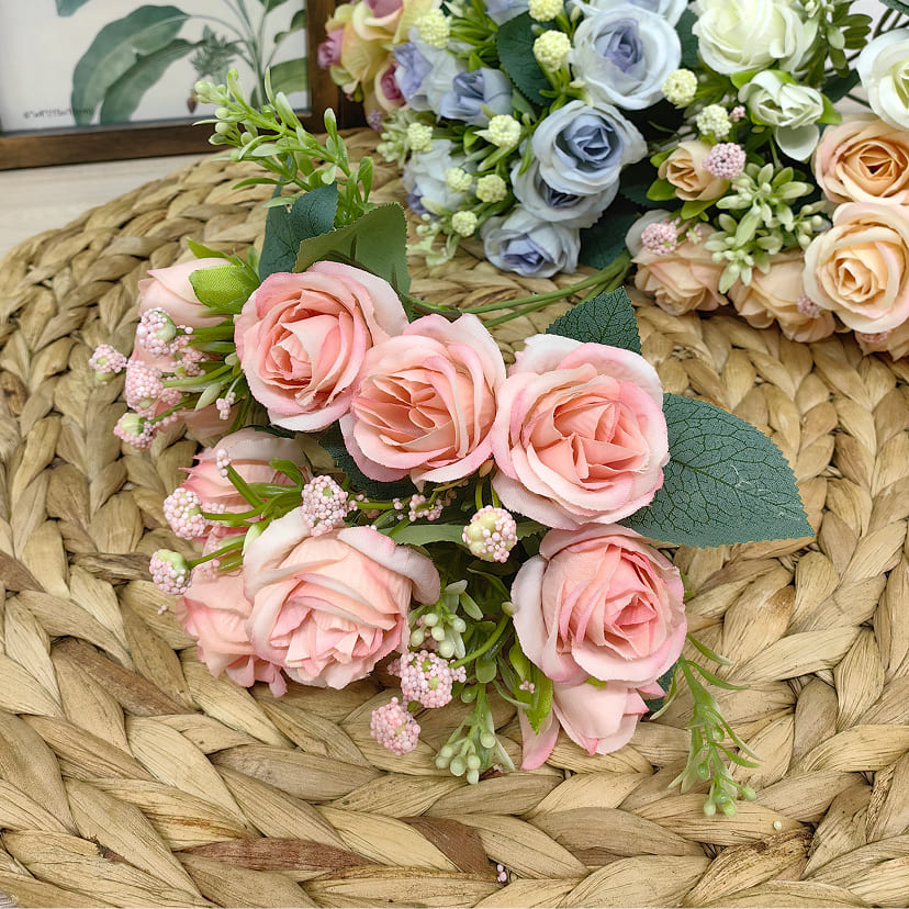 Искусственные цветы на могилу в Димитровграде | Цветы искусственные «Розы», нежно-розовые, букет